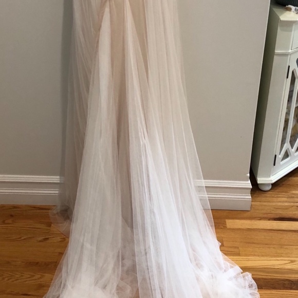 Brand New Maggie Sottero Wedding Gown - Picture 7 of 8